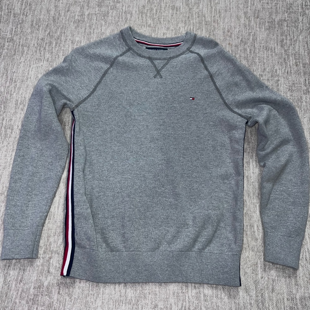 Tommy Hilfiger Sweatshirt Size medium
